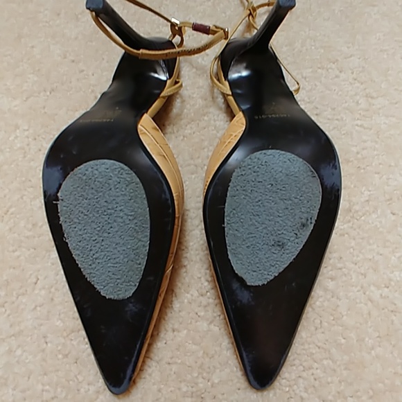 🚫SOLD🚫   Colin Stuart beige heels - Picture 3 of 4